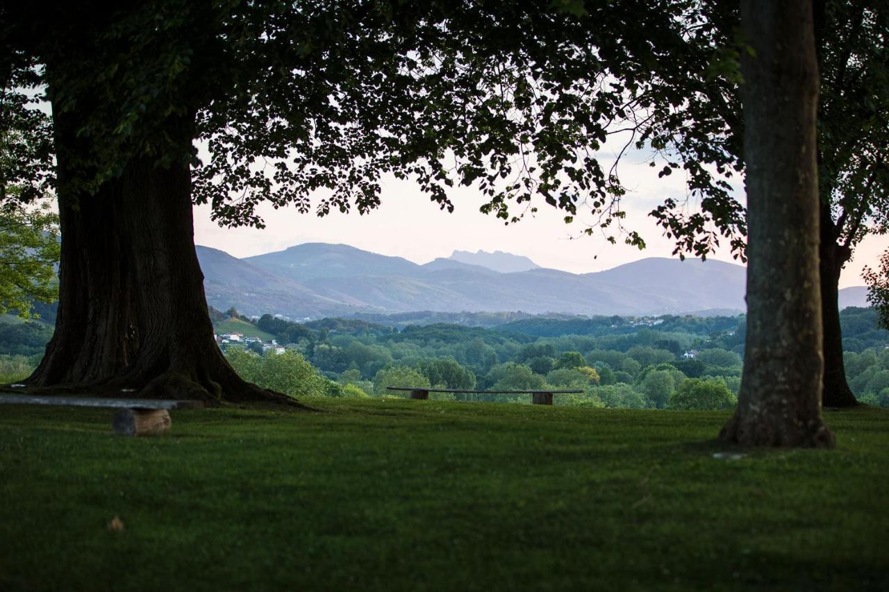 L'Auberge Basque-Relais & Chateaux Hotell Saint-Pée-sur-Nivelle Exteriör bild